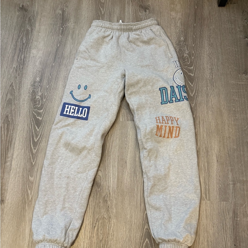 Grey sweatpants - Picture 2 of 2